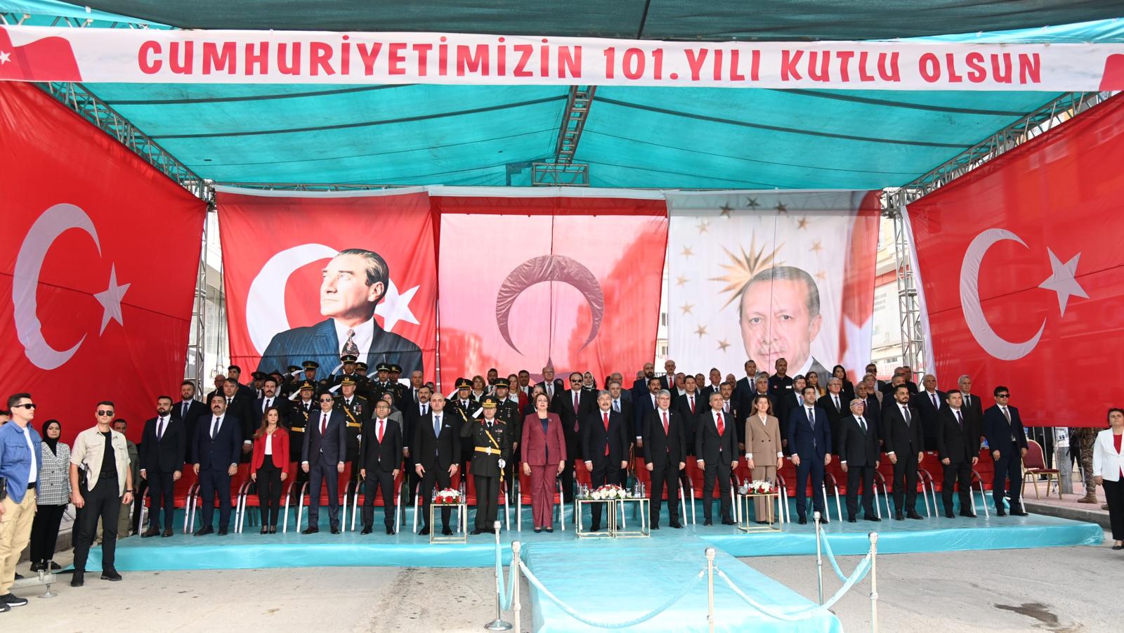 Osmaniye’de Cumhuriyet Bayramı Coşkuyla Kutlandı