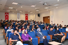 Üniversitemizde “Sosyal Hizmet Alanında Yapılan Çalışmalar” Konuşuldu