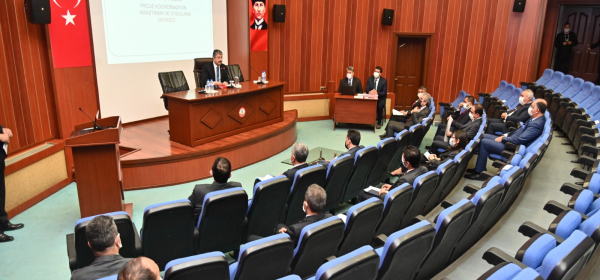 Proje Koordinasyon, Uygulama ve Araştırma Merkezi Toplantısı Valimiz Dr. Erdinç Yılmaz Başkanlığında Yapıldı