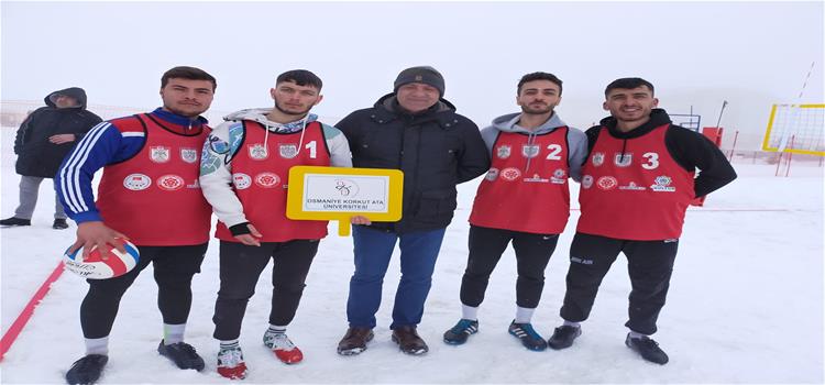 Yıldız Dağı Üniversitelerarası Kar Voleybolu Turnuvası