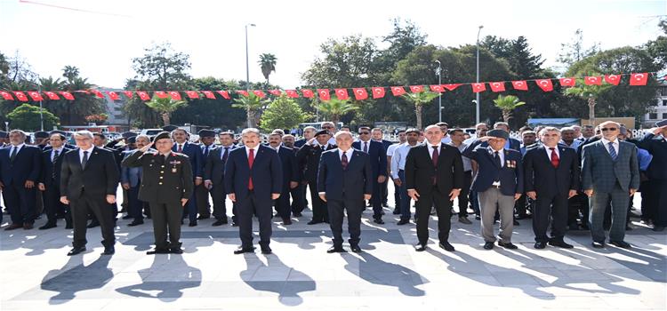 Rektörümüz 19 Eylül Gaziler Günü Dolayısıyla Düzenlenen Törene Katıldı