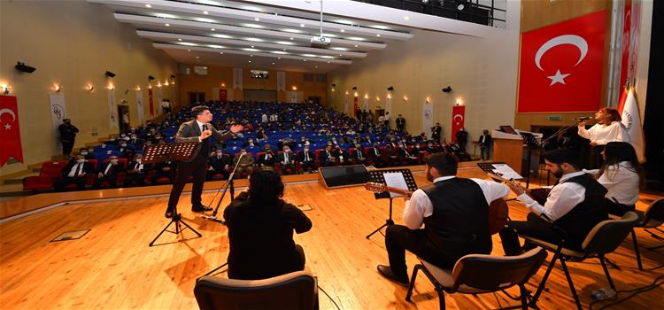 “Osmaniye ve Çevresinin İşgalden Kurtuluşunun 100.Yılı” Başlıklı Sempozyumda Bölümümüz Müzik Dinletisi Gerçekleştirdi.