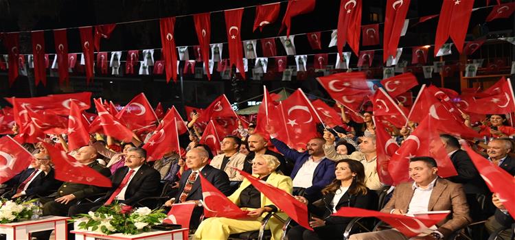 Rektörümüz “Cumhuriyet Bayramı 100.Yıla Saygı Konseri”ne Katıldı