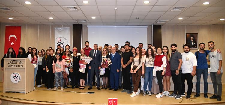 Üniversitemizde ‘’Cumhuriyet Dönemi ve Sanat’’ Temalı Panel Düzenlendi