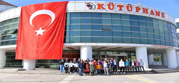 Ellek Anadolu Lisesi Öğrencileri Üniversitemizi Gezdi