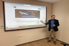 YÜKSEKOKULUMUZDA GÜZ DÖNEMİ ULUSLARARASI VE ULUSAL HAREKETLİLİK BİLGİLENDİRME VE DENEYİM PAYLAŞIMI TOPLANTISI DÜZENLENDİ