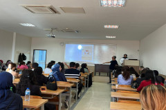 ÇOCUK GELİŞİMİ PROGRAMI ÖĞRENCİLERİNE “KALİTE BİLGİLENDİRME SUNUMU” DÜZENLENDİ